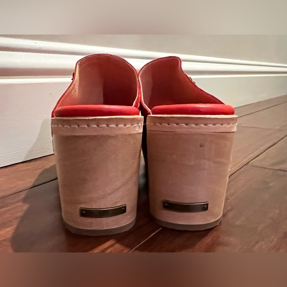 FRYE Hazel 2 Slide Red size 6.5 New Mule Wood Clogs - Picture 9 of 11